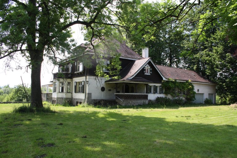 Rohrdorfer Straße 142