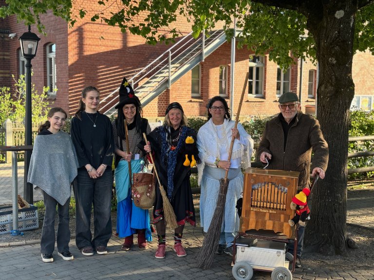 GKI_Bücherei Walpurgisnacht